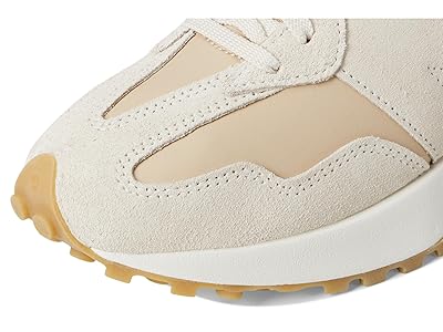 レア 極美品　C.S.E. SUPER NAUT New Balance 327 (Women's) - Sea Salt/White and Black